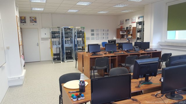 Laboratórium RB303 - CCNA 4
